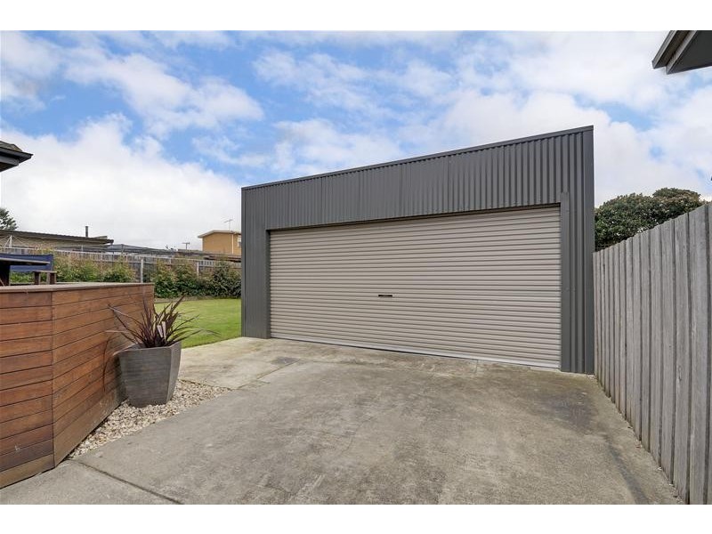 11 Kurt Street, Morwell VIC 3840