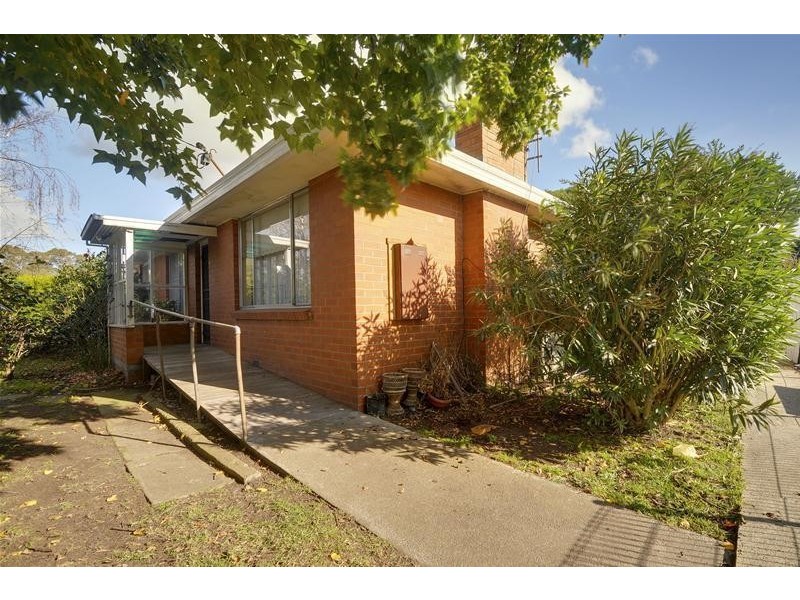 3 Victoria Street, Toongabbie VIC 3856