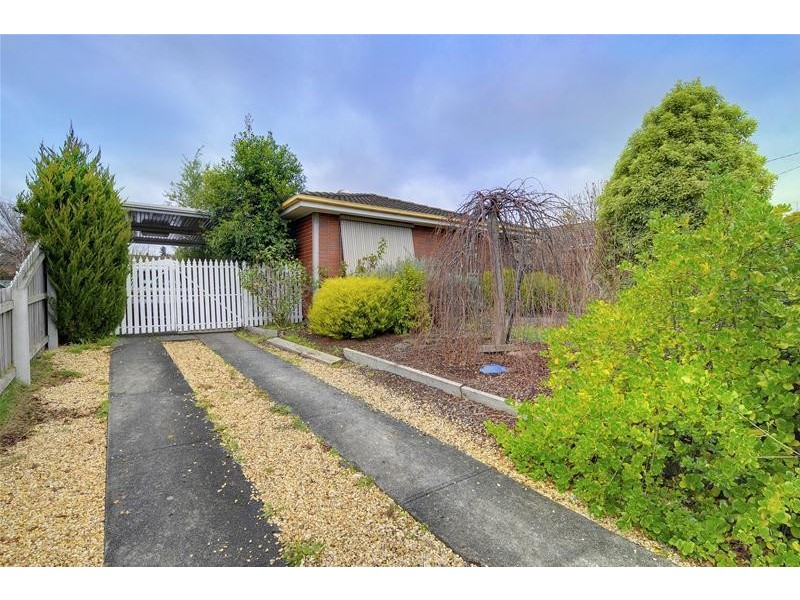 65 Maple Crescent, Churchill VIC 3842