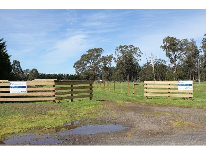 40-46 Stringers Road, Toongabbie VIC 3856