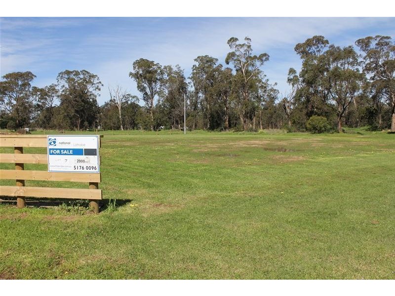 40-46 Stringers Road, Toongabbie VIC 3856