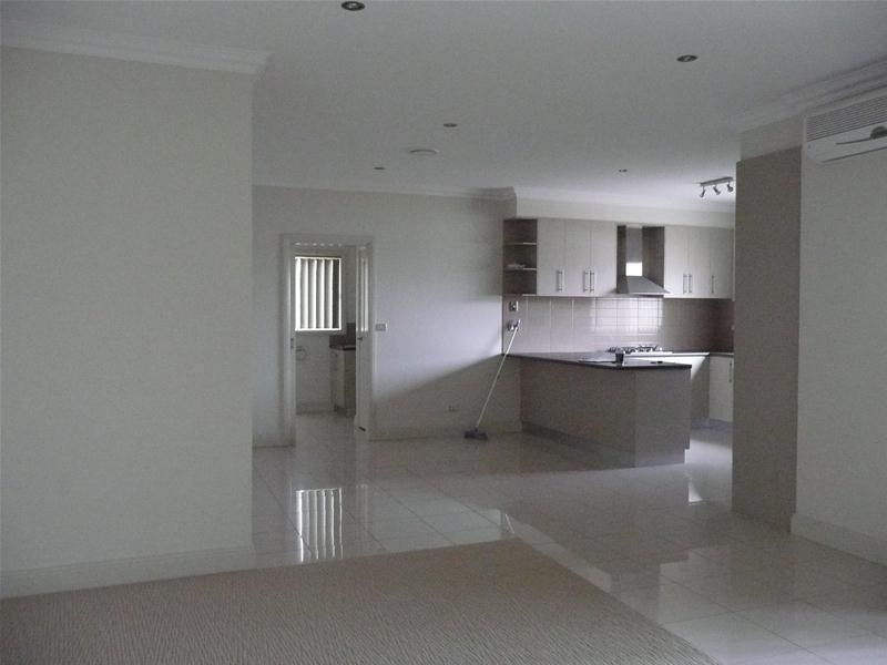 16 Monaghan Close, Traralgon VIC 3844