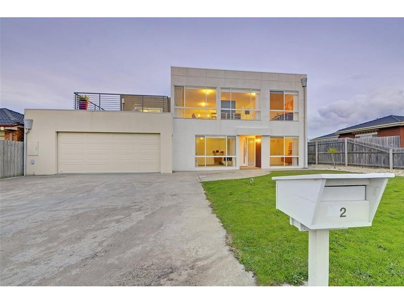 2 Saxby Court, Traralgon VIC 3844