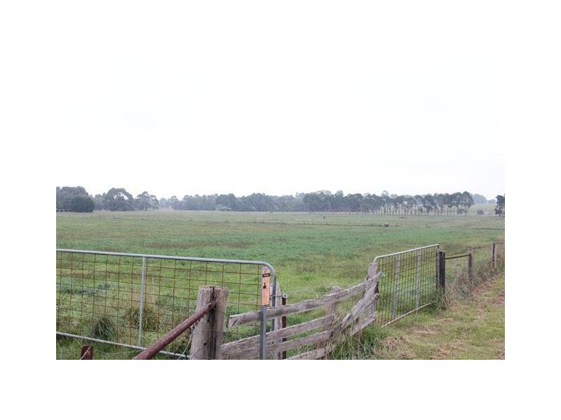 Lot/6 Tennielle Court, Rosedale VIC 3847