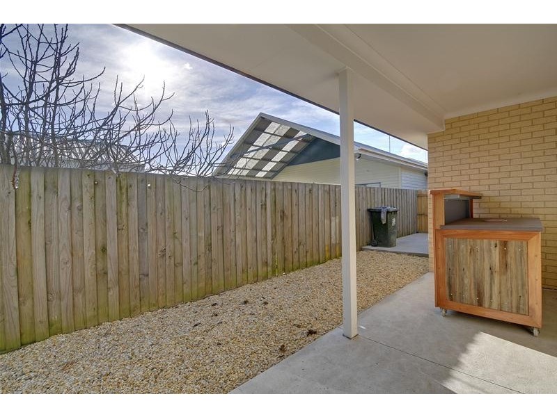 1 & 2/29 Curran Street, Traralgon VIC 3844