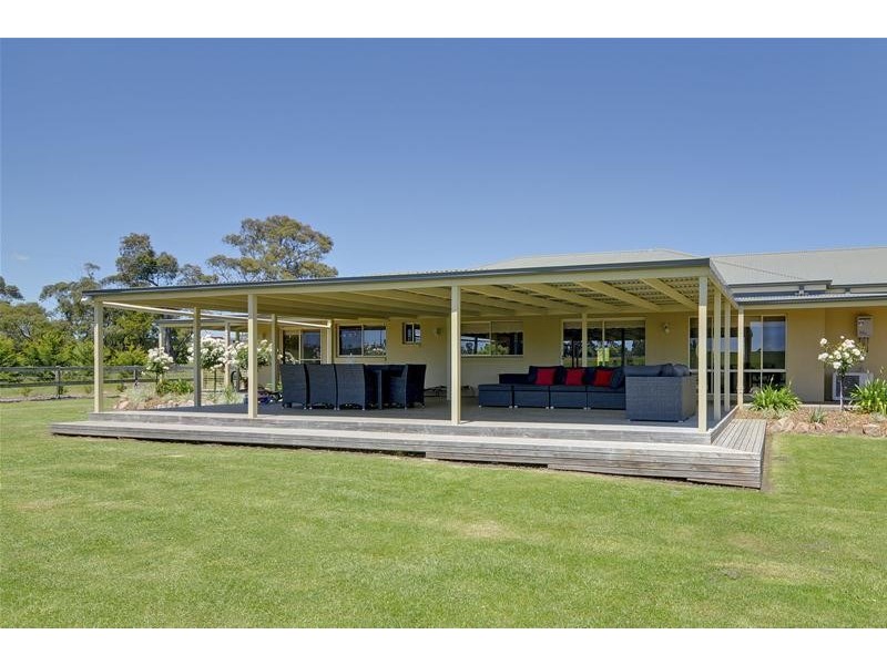 299 Church Road, Hazelwood North VIC 3840