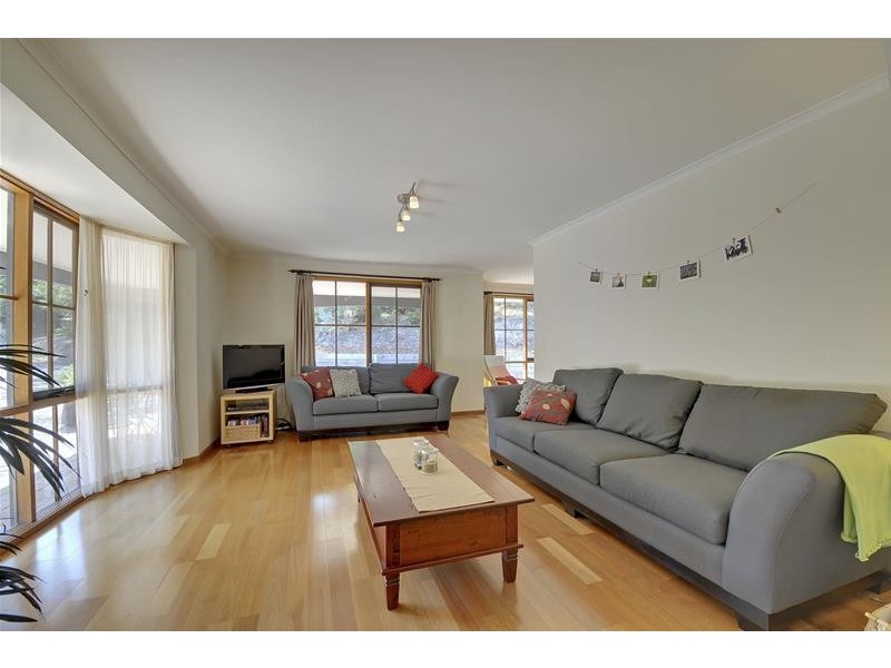 25 Sargeant Drive, Jeeralang Junction VIC 3840