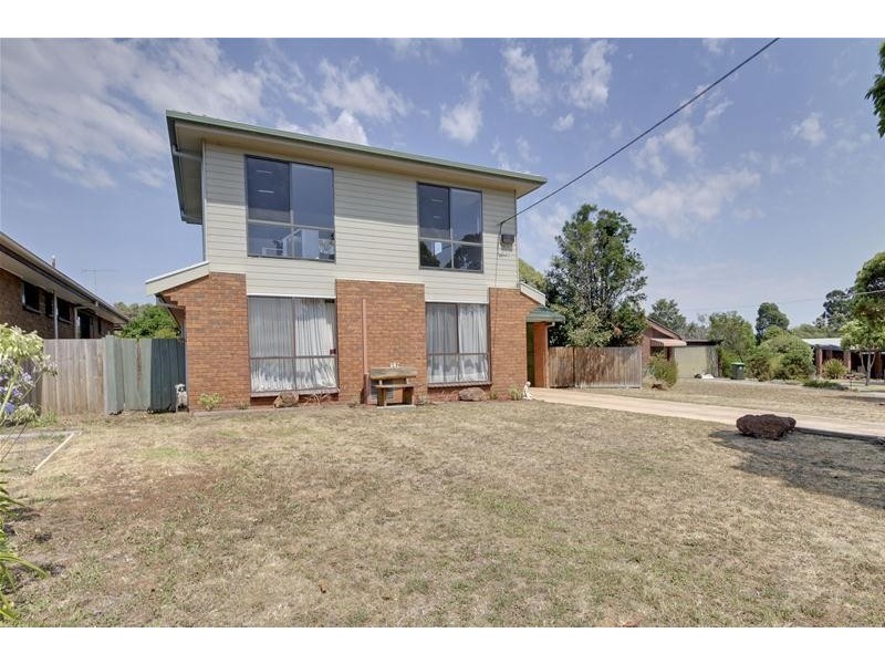 4 Patricia Court, Traralgon VIC 3844