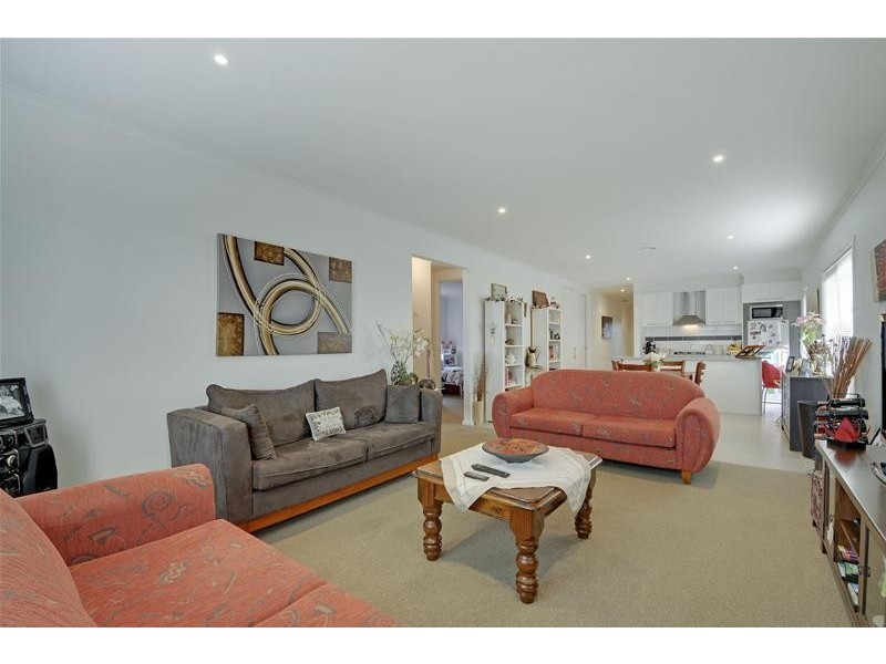 9 Roscommon Drive, Traralgon VIC 3844