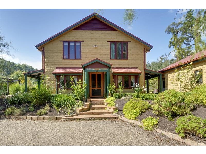 405 Glendonald Road, Hazelwood South VIC 3840