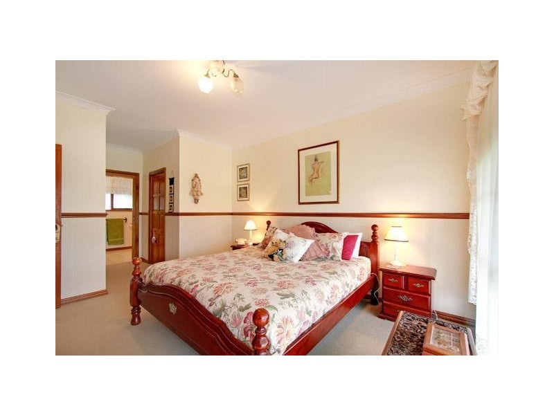 17 Boola Views Road, Tyers VIC 3844