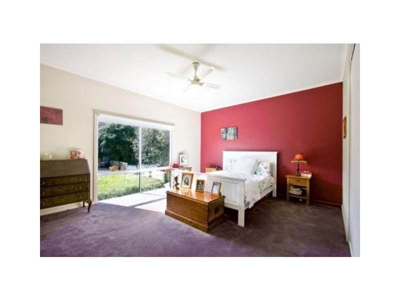 16 Polden Crescent, Morwell VIC 3840