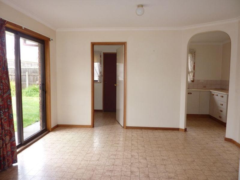 10B Swallow Grove, Traralgon VIC 3844