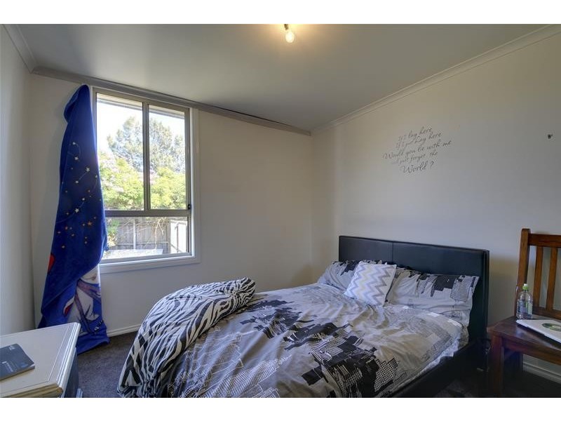 33 Retford Street, Newborough VIC 3825