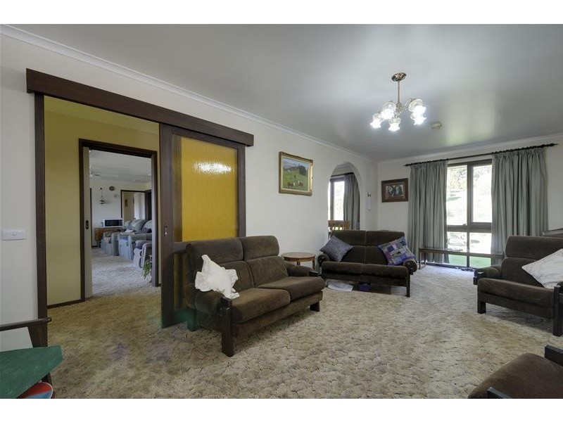 725 Redhill Road, Callignee VIC 3844