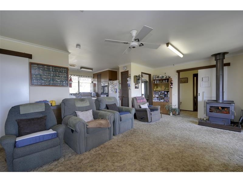 725 Redhill Road, Callignee VIC 3844