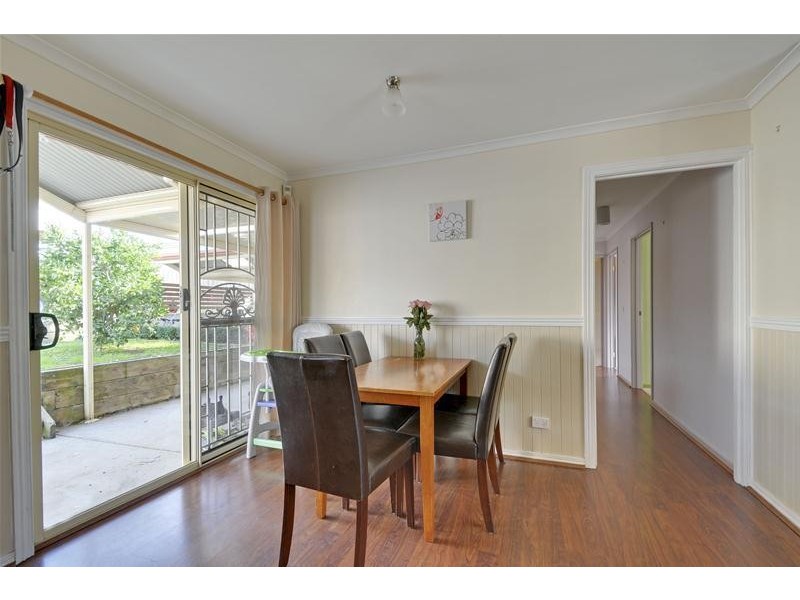 8 Ikara Way, Churchill VIC 3842