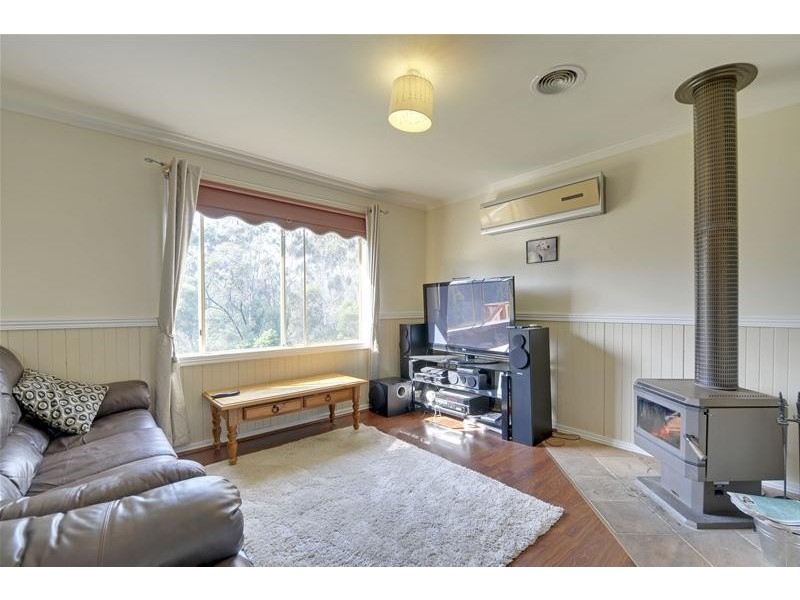 8 Ikara Way, Churchill VIC 3842