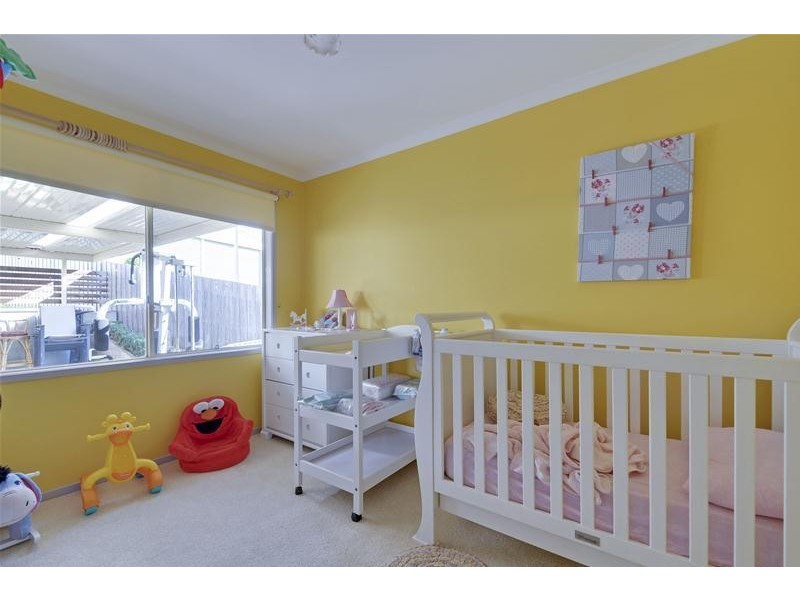 8 Ikara Way, Churchill VIC 3842