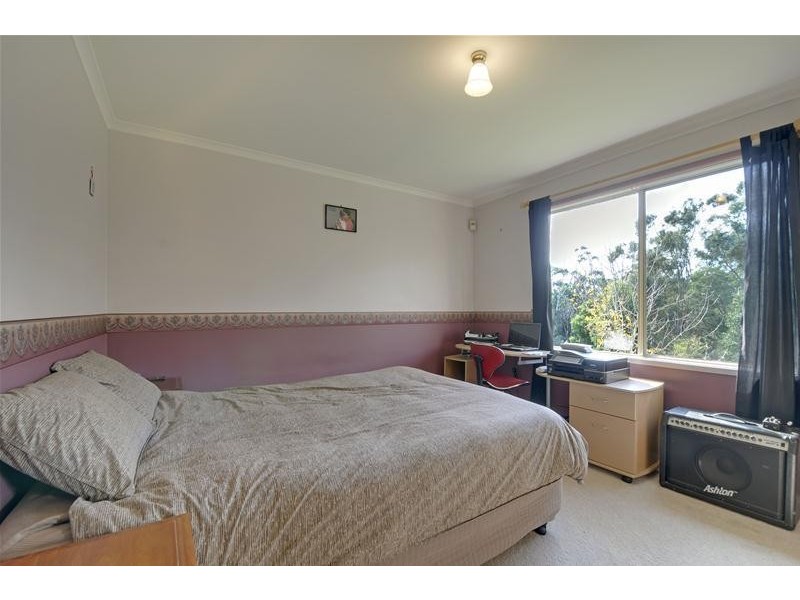 8 Ikara Way, Churchill VIC 3842