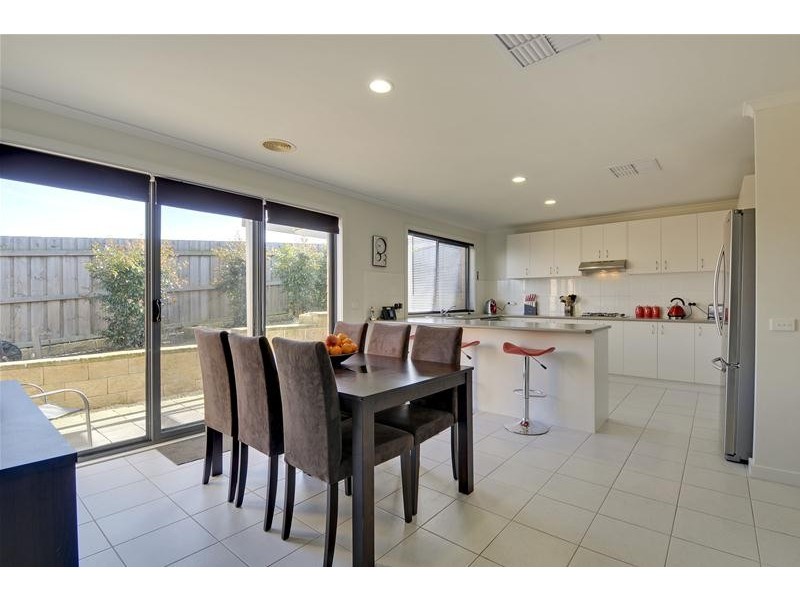 14 Lawn Avenue, Traralgon VIC 3844