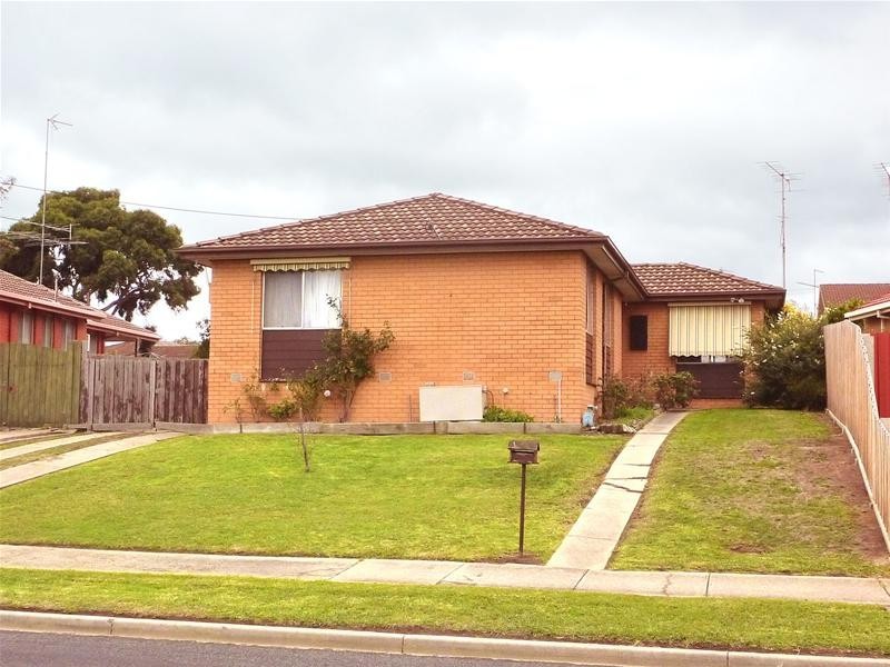 14 Blackwood Court, Churchill VIC 3842