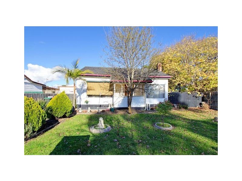 11 Gilmour Street, Traralgon VIC 3844