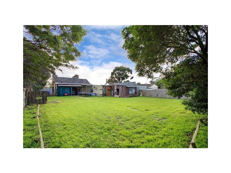 11 Gilmour Street, Traralgon VIC 3844