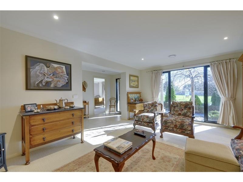 1 Merino Court, Traralgon VIC 3844