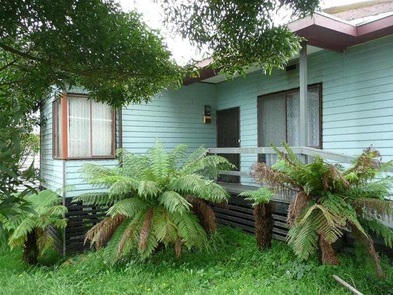 303 Princes Drive, Morwell VIC 3840