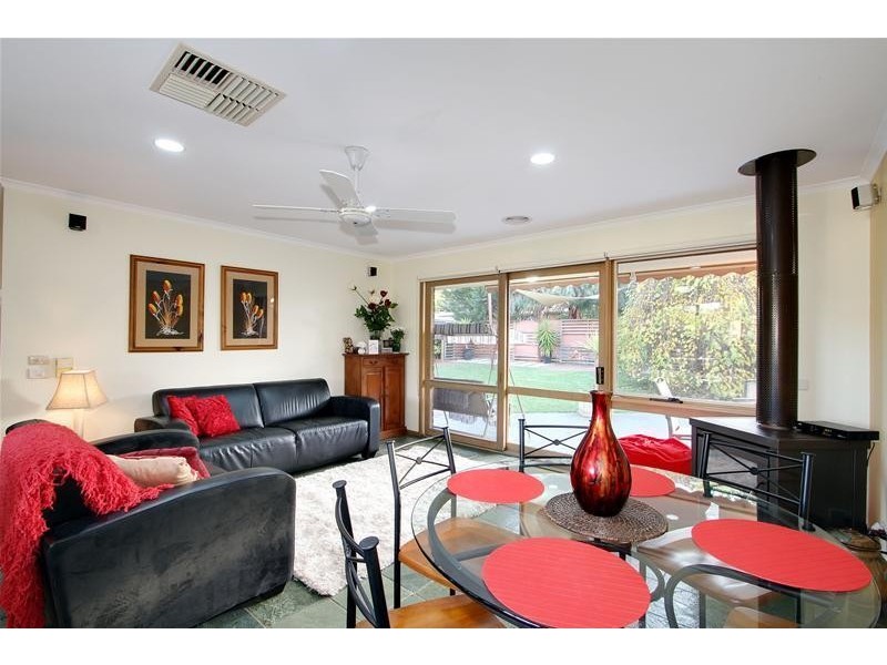 65 Ellavale Drive, Traralgon VIC 3844