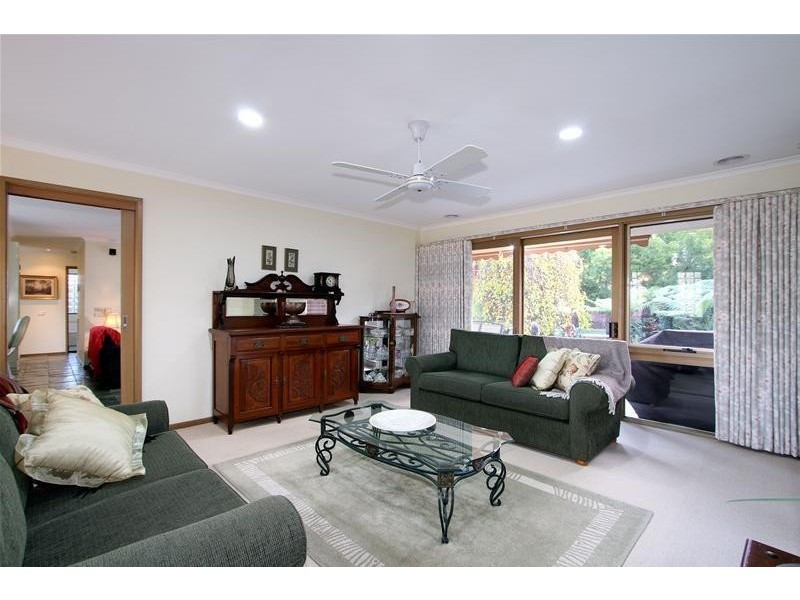 65 Ellavale Drive, Traralgon VIC 3844