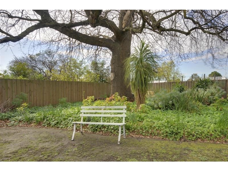 12 Davis Court, Traralgon VIC 3844