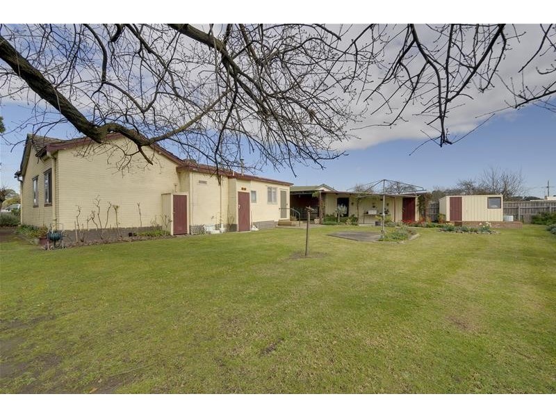 12 Davis Court, Traralgon VIC 3844