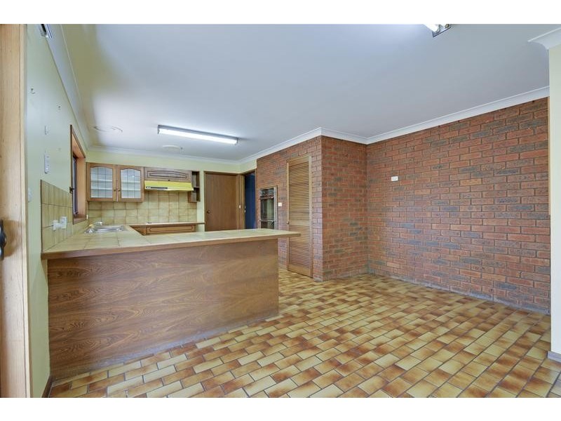 6 Wright Court, Rosedale VIC 3847