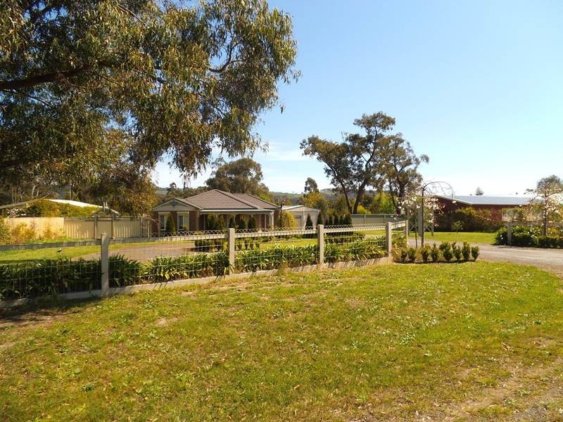 2 Currajong Court, Traralgon South VIC 3844