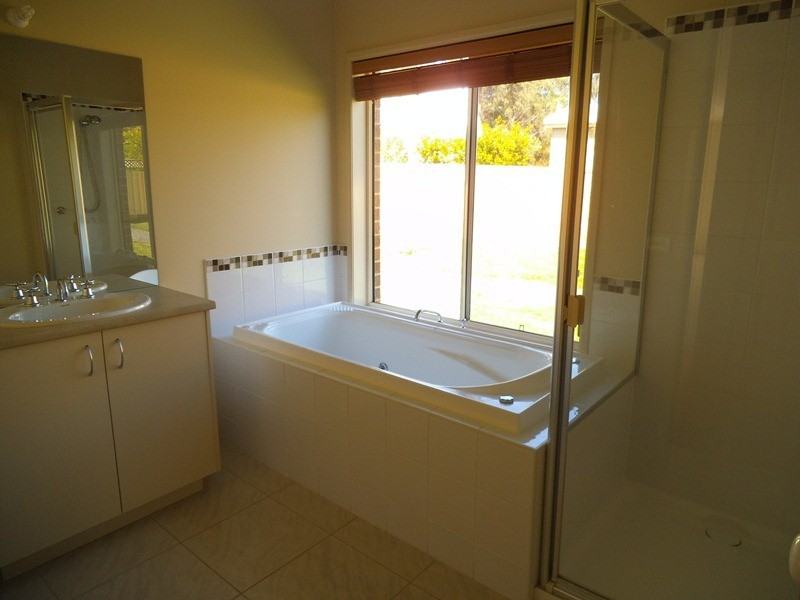 2 Currajong Court, Traralgon South VIC 3844