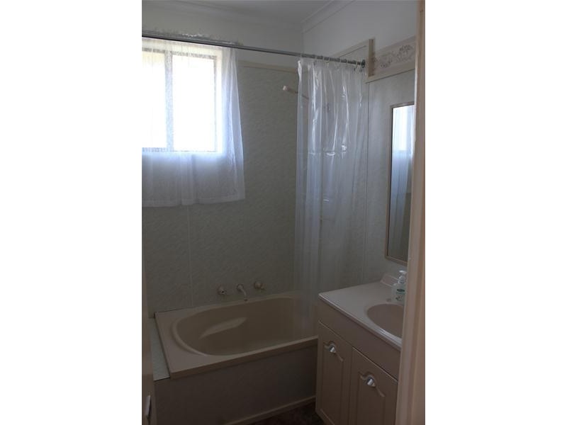 18 Porter Street, Morwell VIC 3840