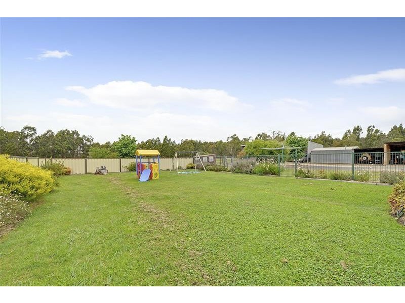 61 Old Flynn Road, Flynn VIC 3844