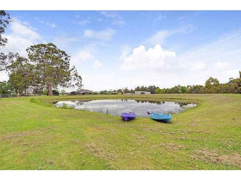 61 Old Flynn Road, Flynn VIC 3844