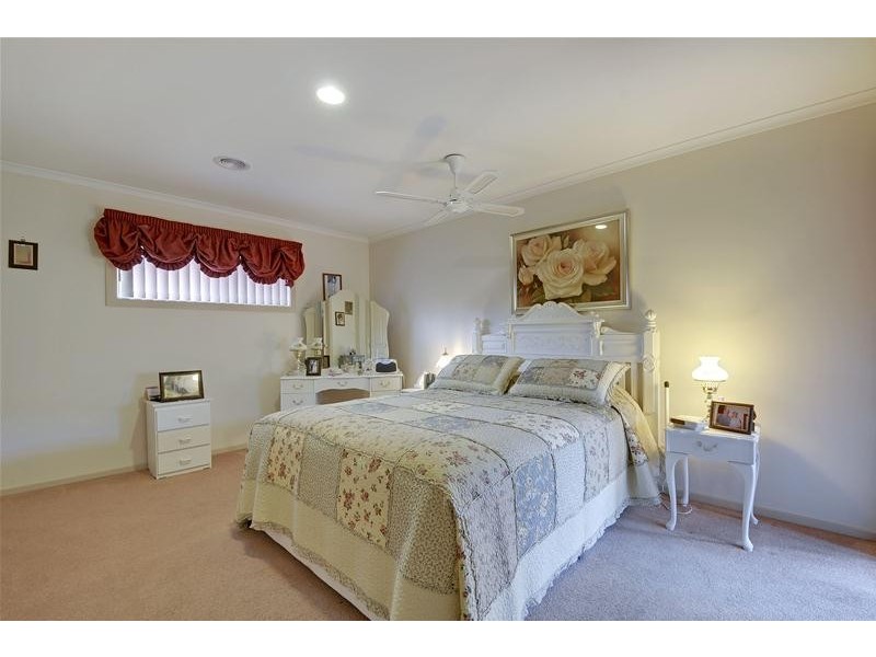 54A Wirilda Crescent, Traralgon VIC 3844