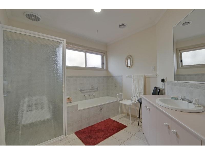 54A Wirilda Crescent, Traralgon VIC 3844