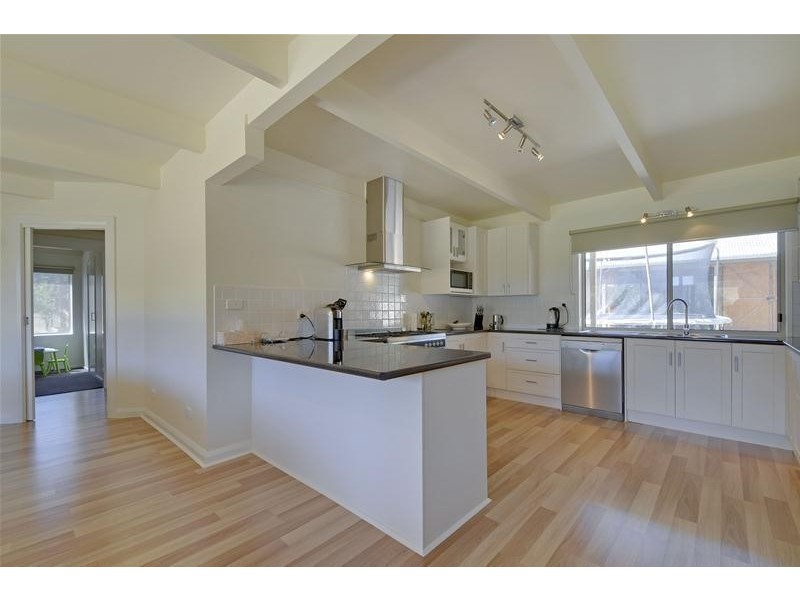 30 Cranwell Crescent, Hazelwood North VIC 3840