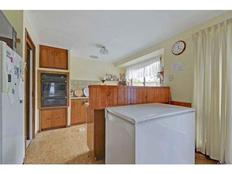 25 Sparks Lane, Toongabbie VIC 3856