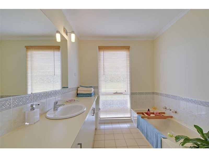 62 Ellavale Drive, Traralgon VIC 3844