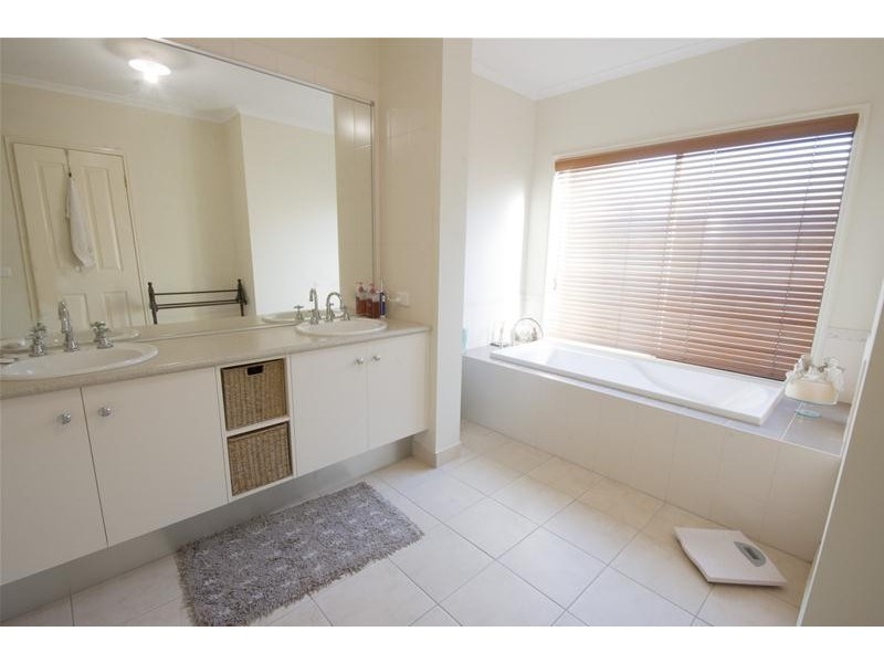 10 Victoria Court, Traralgon VIC 3844