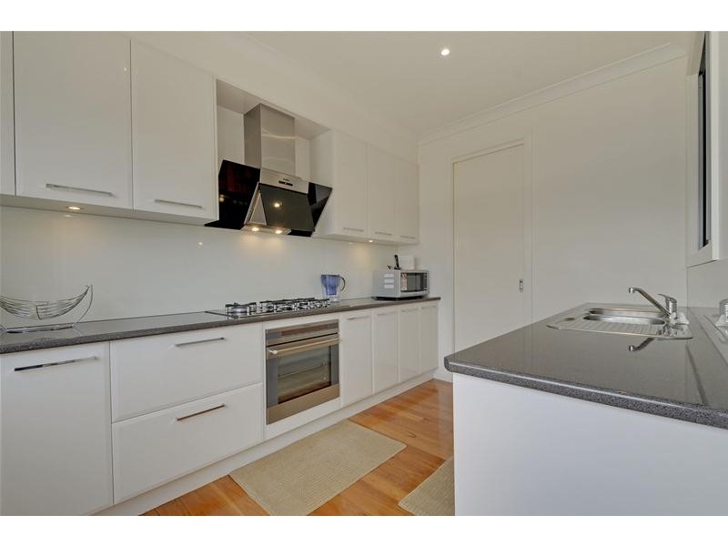 15 Graduate Place, Traralgon VIC 3844