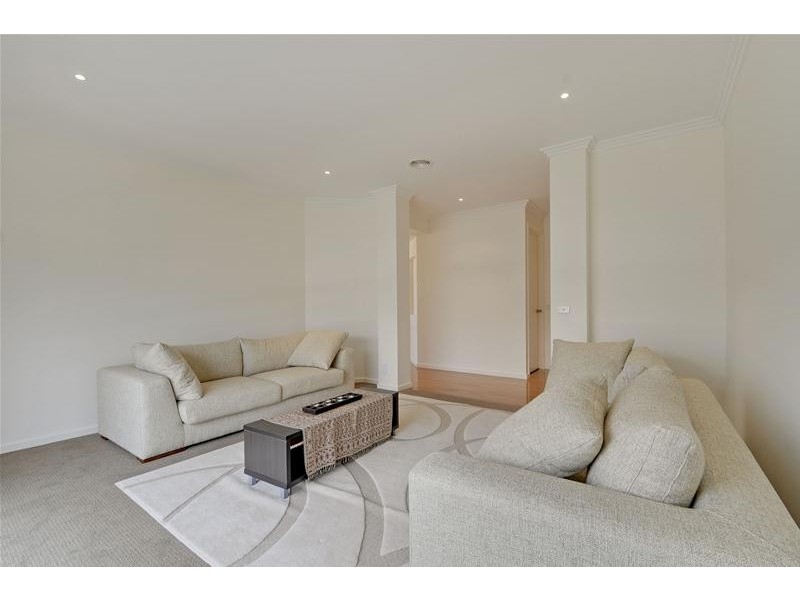 15 Graduate Place, Traralgon VIC 3844