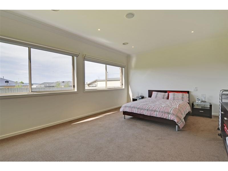 15 Graduate Place, Traralgon VIC 3844