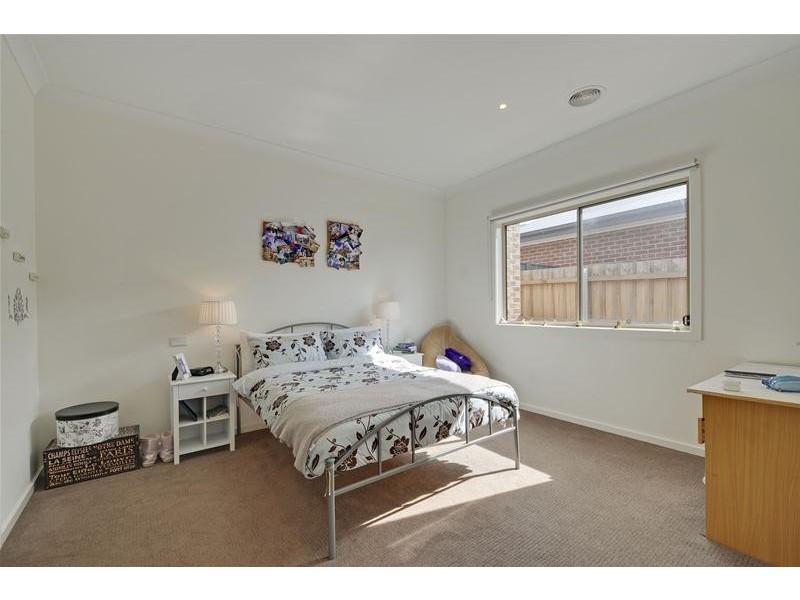 15 Graduate Place, Traralgon VIC 3844